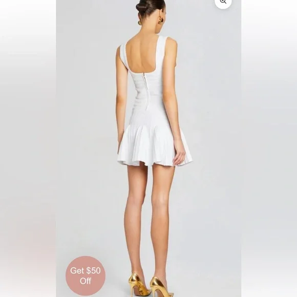 Elegant White Button-Front Dress - Picture 5 of 8